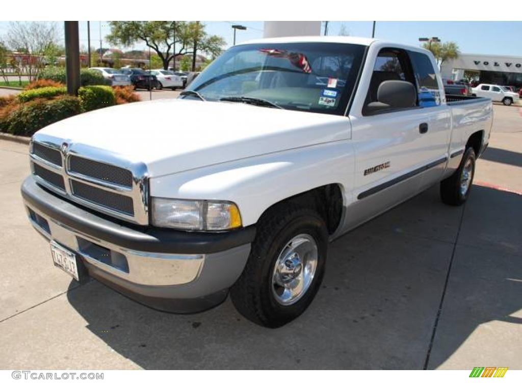 1998 Ram 1500 ST Extended Cab - Bright White / Gray photo #3