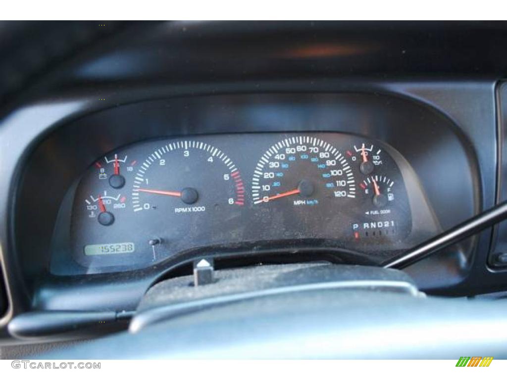 1998 Ram 1500 ST Extended Cab - Bright White / Gray photo #11