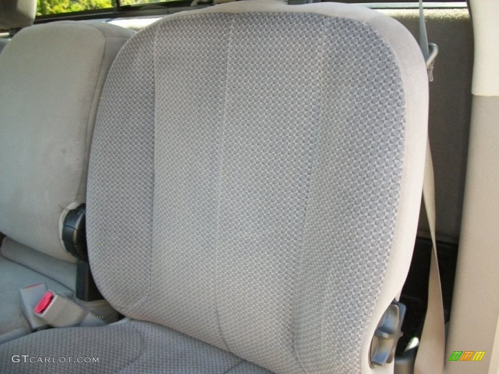 2005 Ram 1500 SLT Regular Cab 4x4 - Flame Red / Taupe photo #11