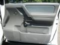 2007 White Nissan Titan SE King Cab 4x4  photo #27