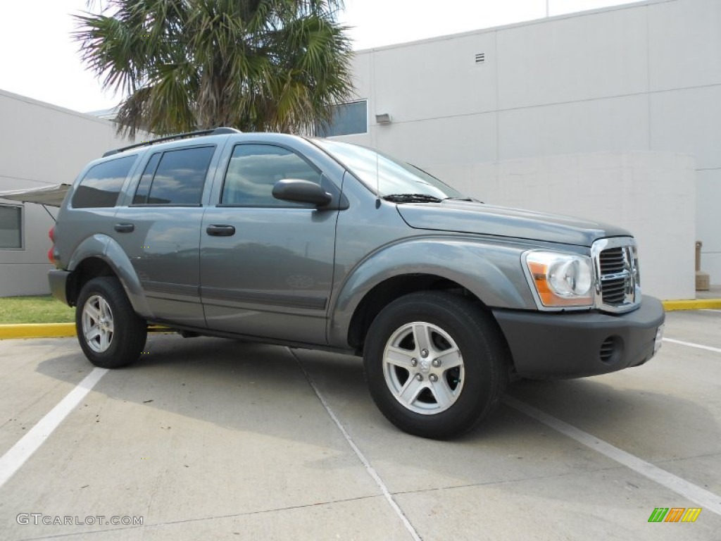 2006 Durango SXT - Mineral Gray Metallic / Dark Slate Gray/Light Slate Gray photo #1