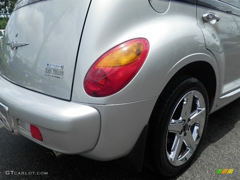 2004 PT Cruiser Dream Cruiser Series 3 - Midnight Blue Pearlcoat/Bright Silver Metallic / Dark Slate Gray photo #17
