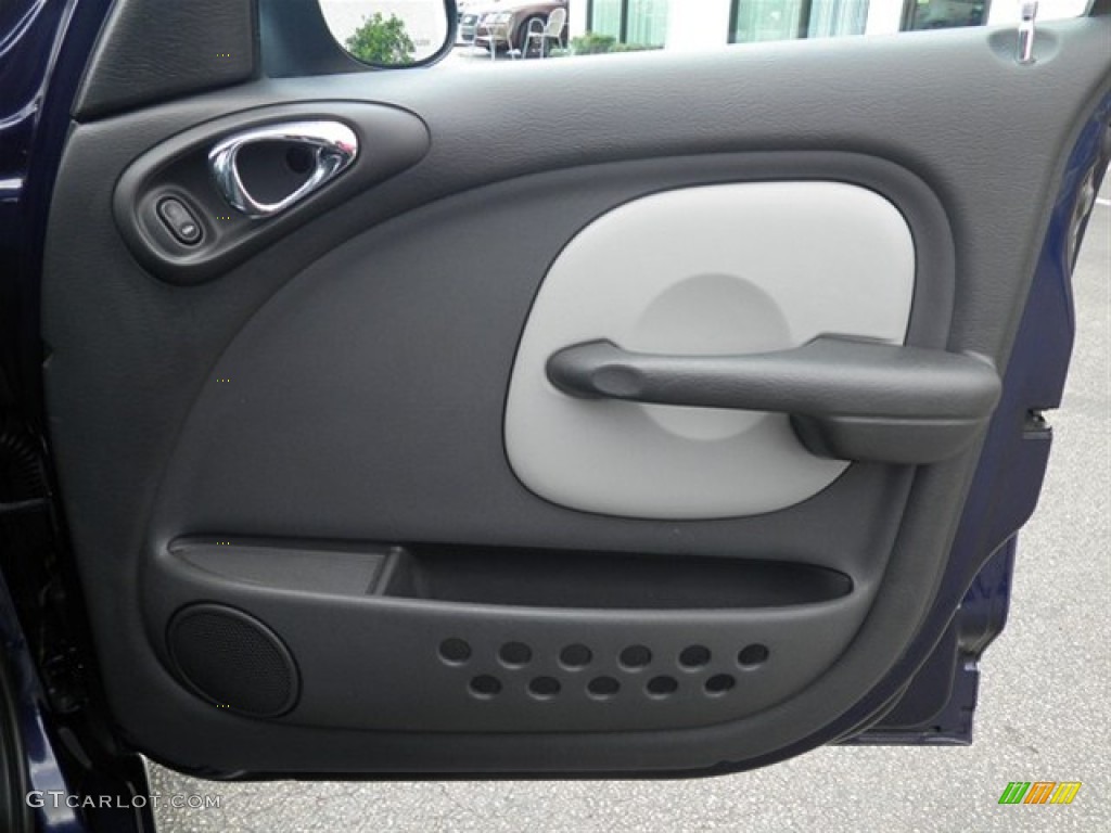 2004 Chrysler PT Cruiser Dream Cruiser Series 3 Dark Slate Gray Door Panel Photo #67309199