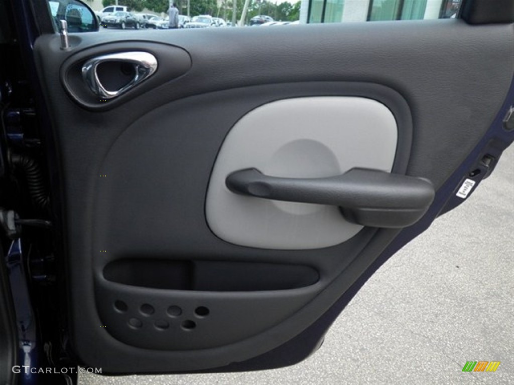 2004 Chrysler PT Cruiser Dream Cruiser Series 3 Door Panel Photos