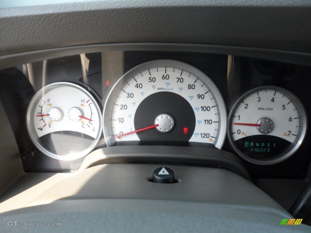 2006 Dodge Durango SLT Gauges Photo #67309754