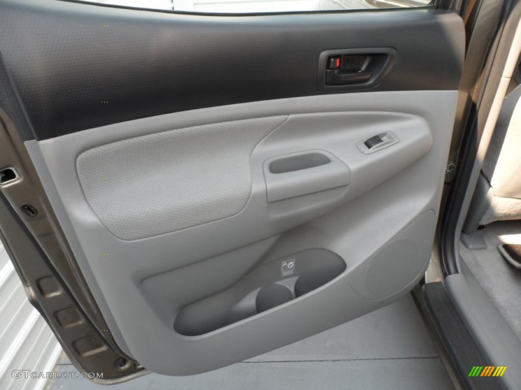 2009 Tacoma V6 PreRunner Double Cab - Pyrite Brown Mica / Graphite Gray photo #26