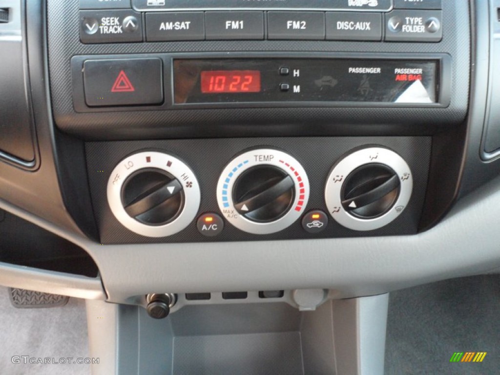 2009 Tacoma V6 PreRunner Double Cab - Pyrite Brown Mica / Graphite Gray photo #34