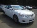 Super White - Camry LE Photo No. 3