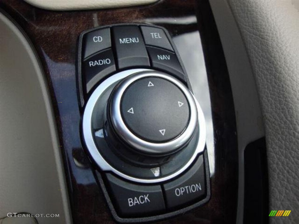 2010 BMW 5 Series 535i Sedan Controls Photo #67317542