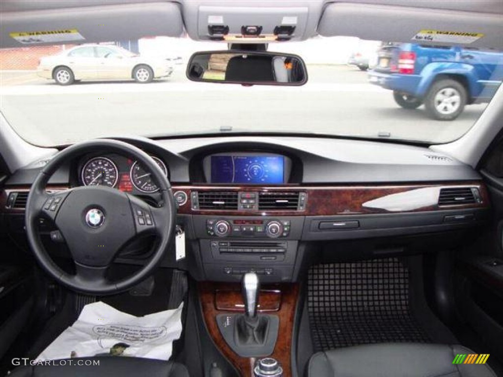 2009 3 Series 328xi Sedan - Space Grey Metallic / Black photo #15