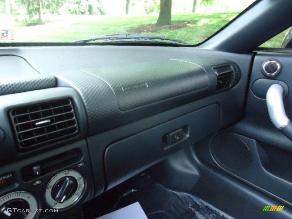 2003 MR2 Spyder Roadster - Black / Black photo #22