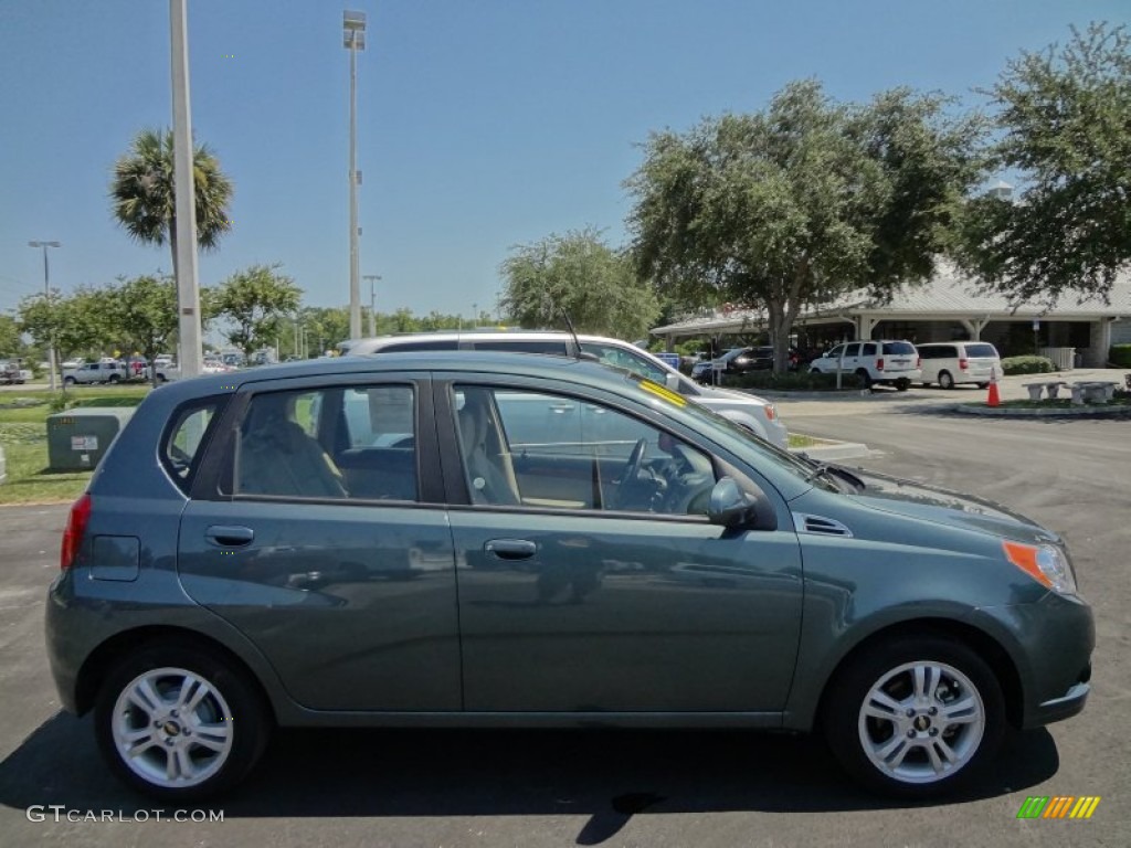 2010 Aveo Aveo5 LT - Wintergreen / Neutral photo #10
