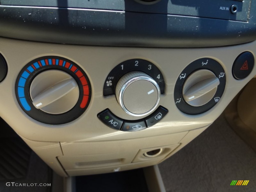 2010 Aveo Aveo5 LT - Wintergreen / Neutral photo #23