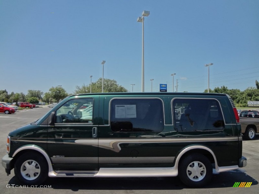 2002 Express 1500 Passenger Conversion Van - Forest Green Metallic / Neutral photo #2