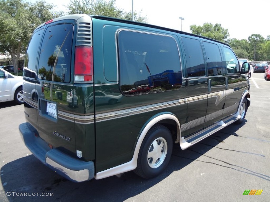 2002 Express 1500 Passenger Conversion Van - Forest Green Metallic / Neutral photo #8