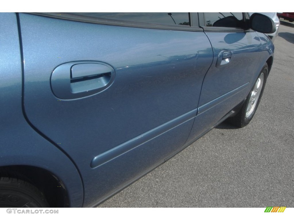 2004 Taurus SES Sedan - True Blue Metallic / Medium Parchment photo #7