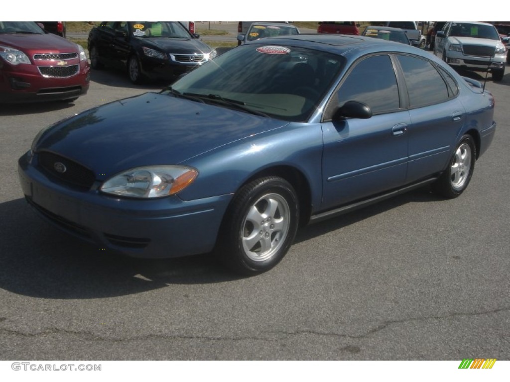 2004 Taurus SES Sedan - True Blue Metallic / Medium Parchment photo #27