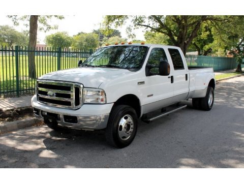 2006 Ford F350 Super Duty Lariat FX4 Crew Cab 4x4 Dually Data, Info and Specs