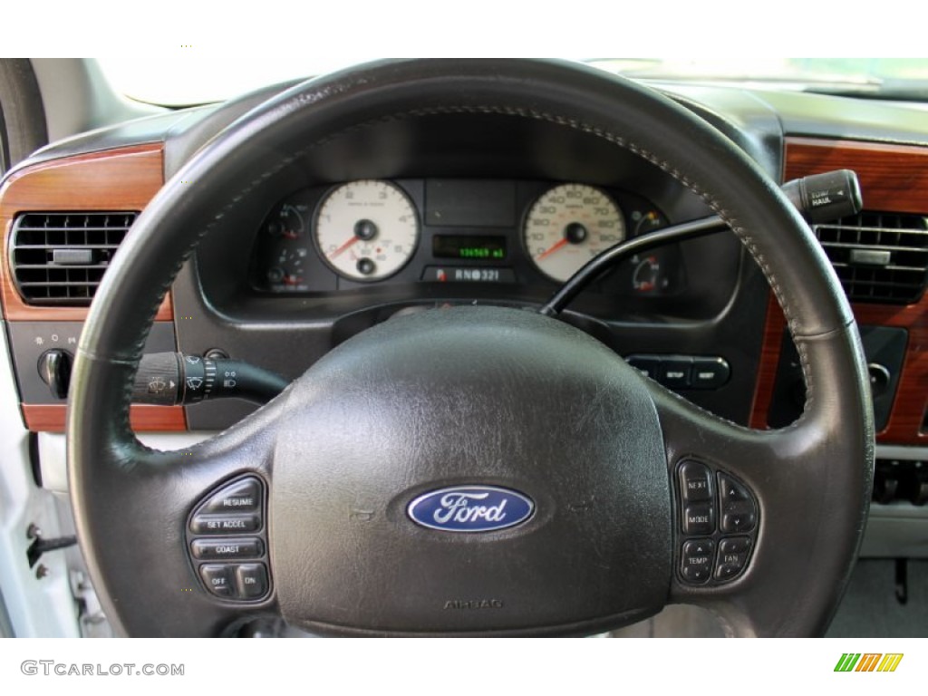 2006 Ford F350 Super Duty Lariat FX4 Crew Cab 4x4 Dually Medium Flint Steering Wheel Photo #67334816
