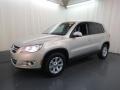 Reflex Silver Metallic - Tiguan S Photo No. 3