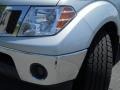 Radiant Silver - Frontier SE Crew Cab 4x4 Photo No. 8