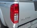 Radiant Silver - Frontier SE Crew Cab 4x4 Photo No. 9