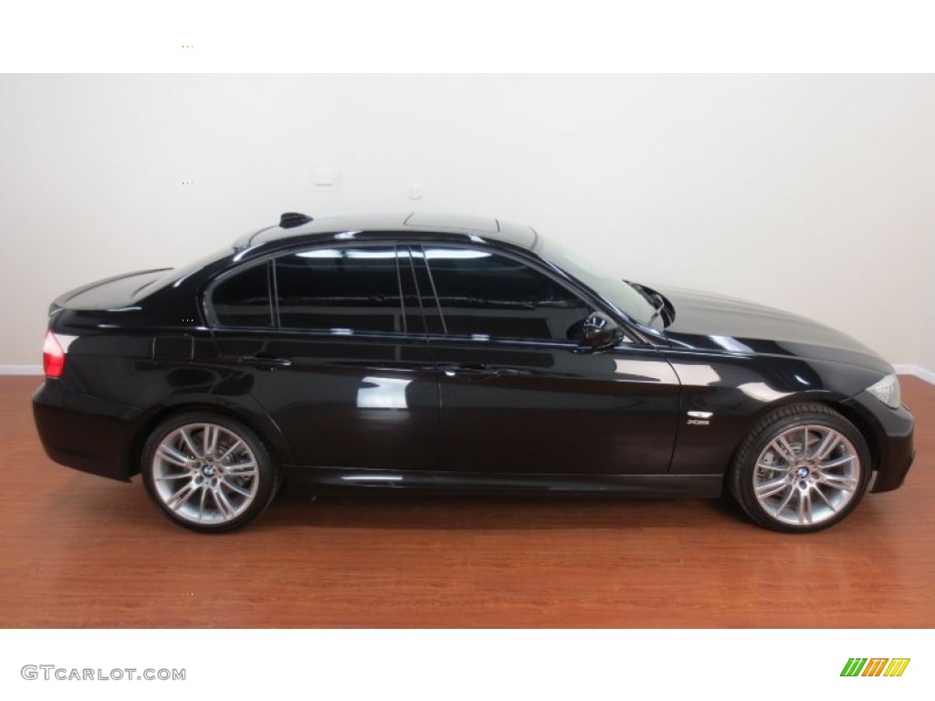 2010 3 Series 335i xDrive Sedan - Black Sapphire Metallic / Black photo #5