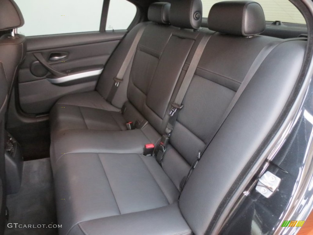 2010 3 Series 335i xDrive Sedan - Black Sapphire Metallic / Black photo #19