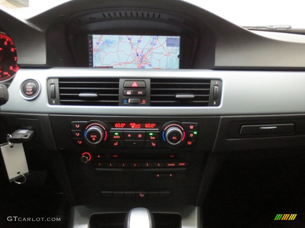 2010 3 Series 335i xDrive Sedan - Black Sapphire Metallic / Black photo #31