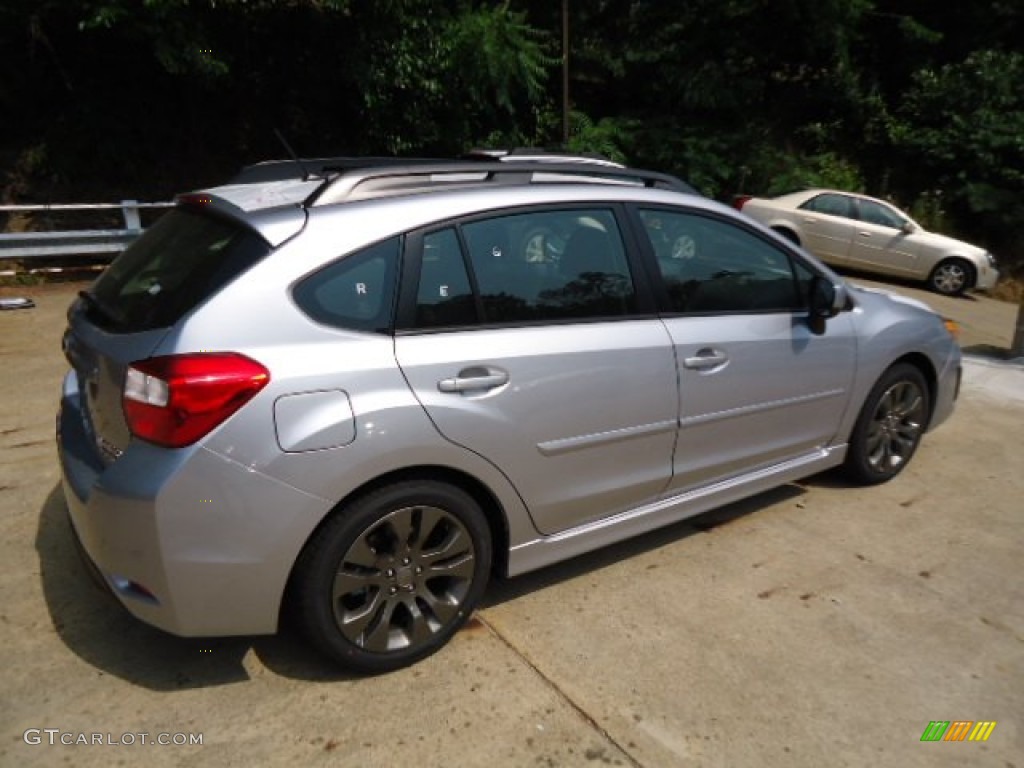 2012 Impreza 2.0i Sport Premium 5 Door - Ice Silver Metallic / Black photo #3