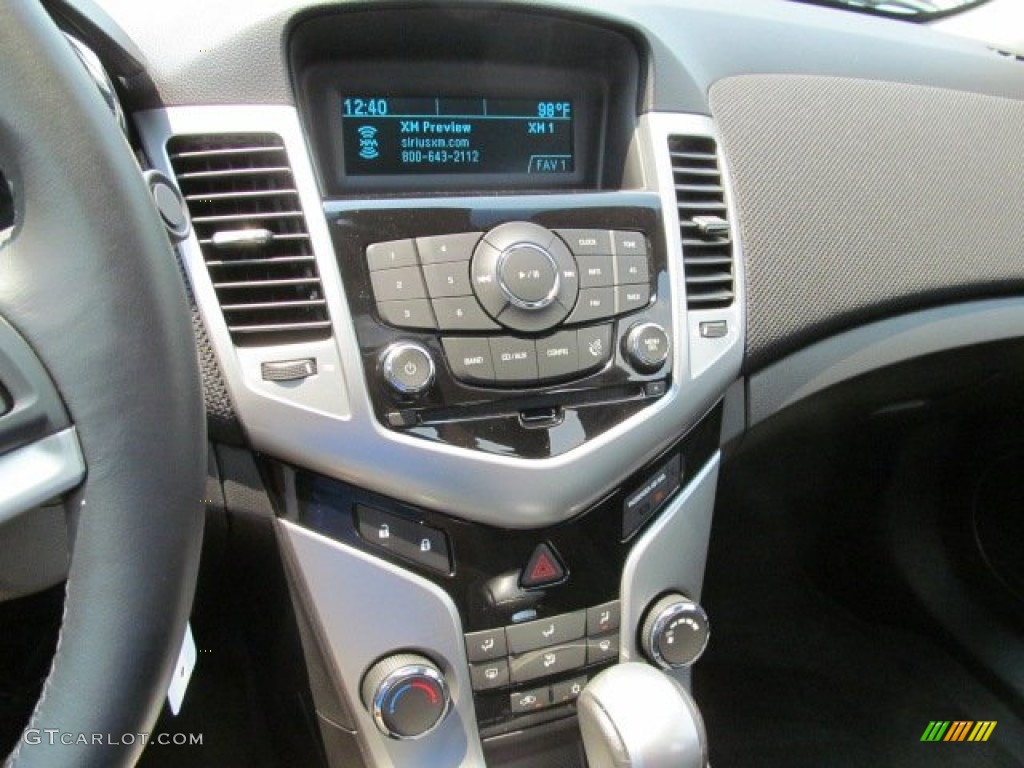 2012 Chevrolet Cruze LT/RS Controls Photo #67344362