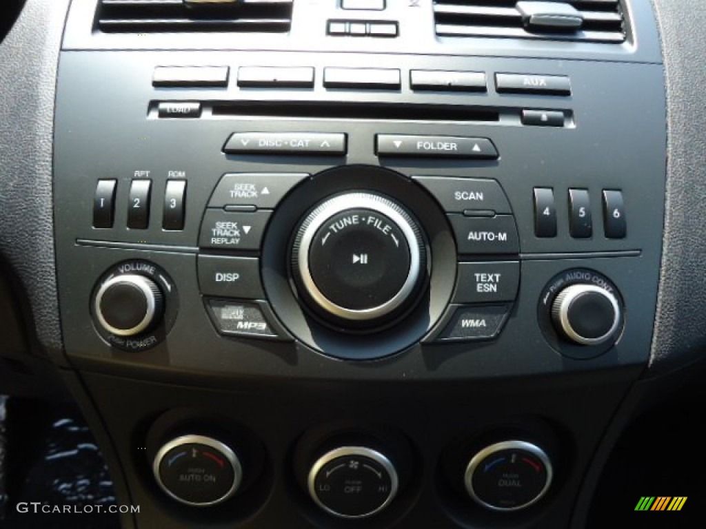2012 Mazda MAZDA3 s Grand Touring 4 Door Controls Photo #67347236