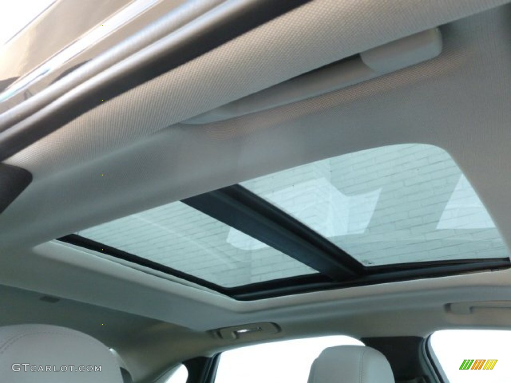 2013 Cadillac XTS Luxury FWD Sunroof Photo #67350340