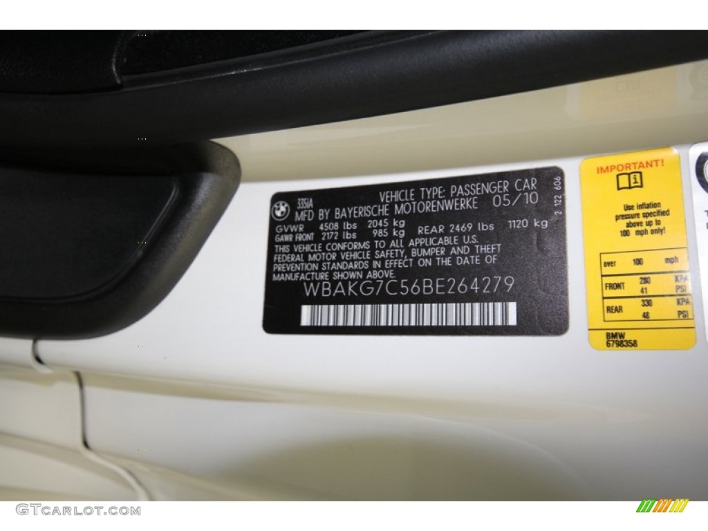 2011 3 Series 335i Coupe - Alpine White / Black photo #12