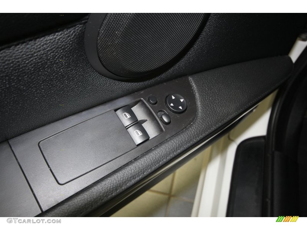 2011 3 Series 335i Coupe - Alpine White / Black photo #16