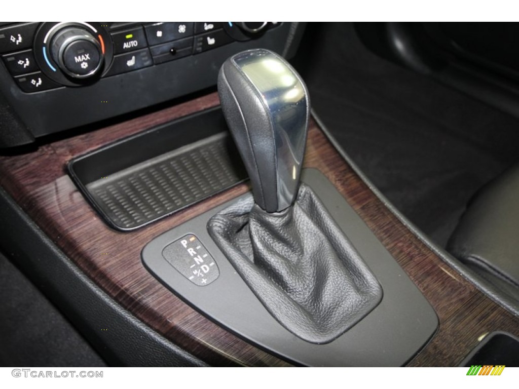 2011 3 Series 335i Coupe - Alpine White / Black photo #22
