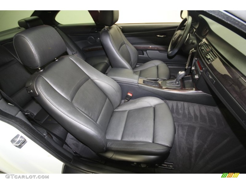 2011 3 Series 335i Coupe - Alpine White / Black photo #35