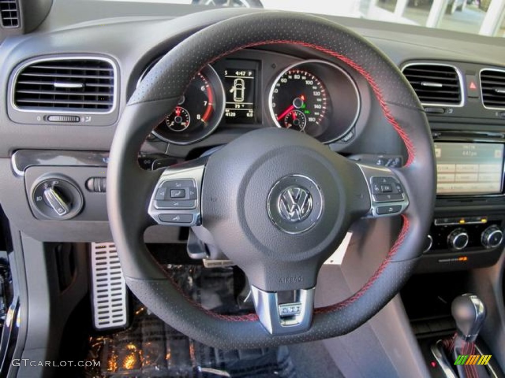 2011 Volkswagen GTI 2 Door Interlagos Plaid Cloth Steering Wheel Photo #67352138