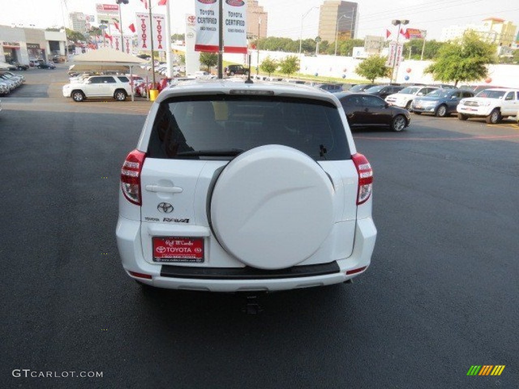 2009 RAV4 I4 - Super White / Ash Gray photo #6