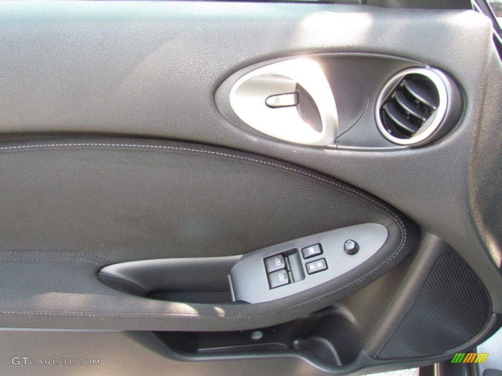 2011 Nissan 370Z Coupe Black Door Panel Photo #67353650
