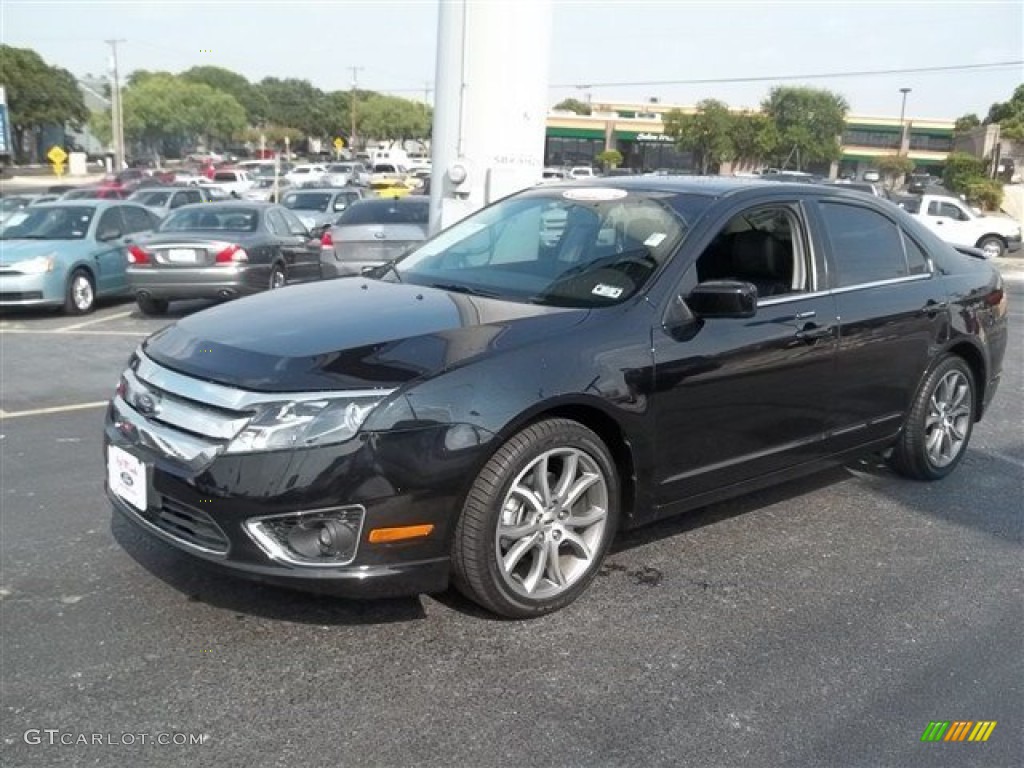 2010 Fusion S - Tuxedo Black Metallic / Charcoal Black photo #7