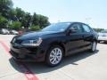 Black - Jetta SE Sedan Photo No. 1