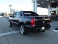 Black Raven - Escalade EXT Luxury AWD Photo No. 4