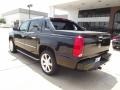 Black Raven - Escalade EXT Luxury AWD Photo No. 4