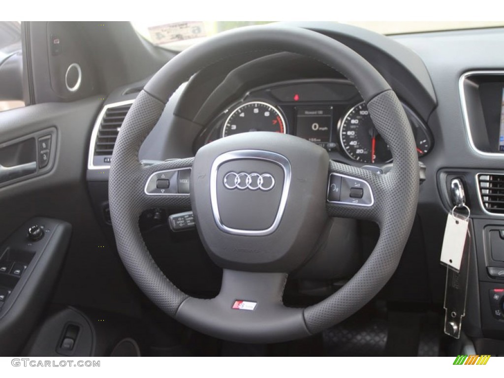 2012 Audi Q5 3.2 FSI quattro Black Steering Wheel Photo #67358012