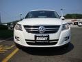 Candy White - Tiguan SE 4Motion Photo No. 10