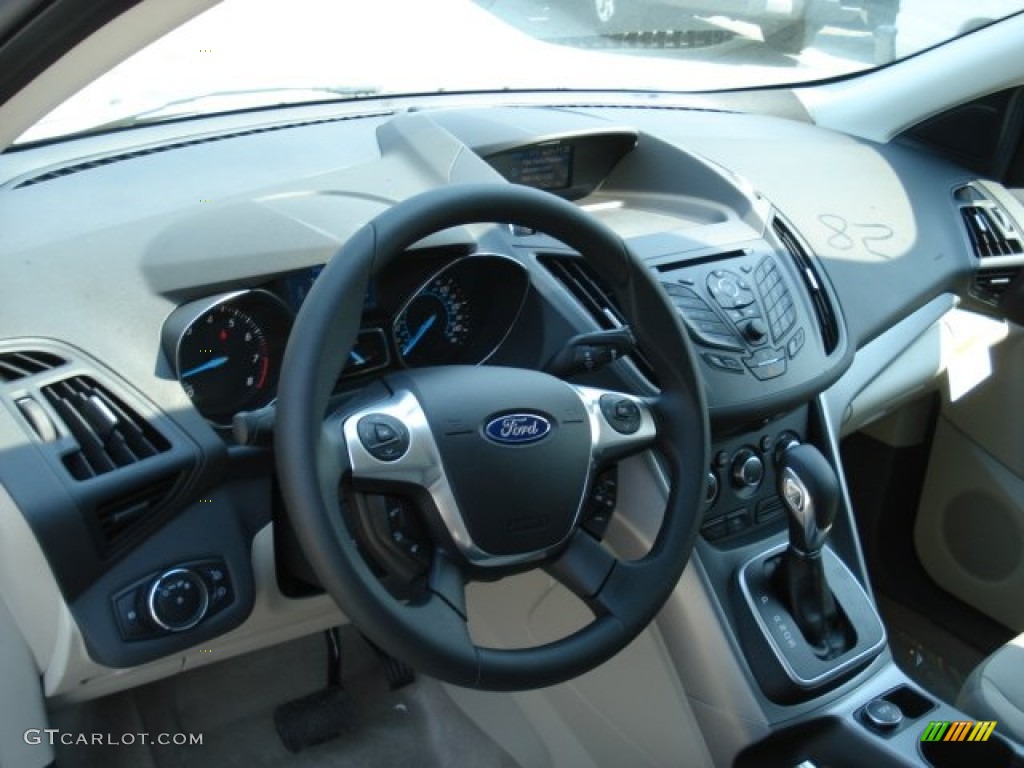 2013 Ford Escape SE 1.6L EcoBoost 4WD Medium Light Stone Dashboard Photo #67358495