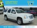 White Diamond Tricoat 2009 GMC Yukon Denali