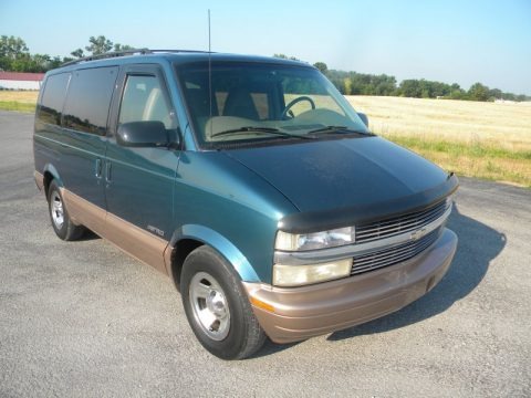 1999 Chevrolet Astro LS Passenger Van Data, Info and Specs