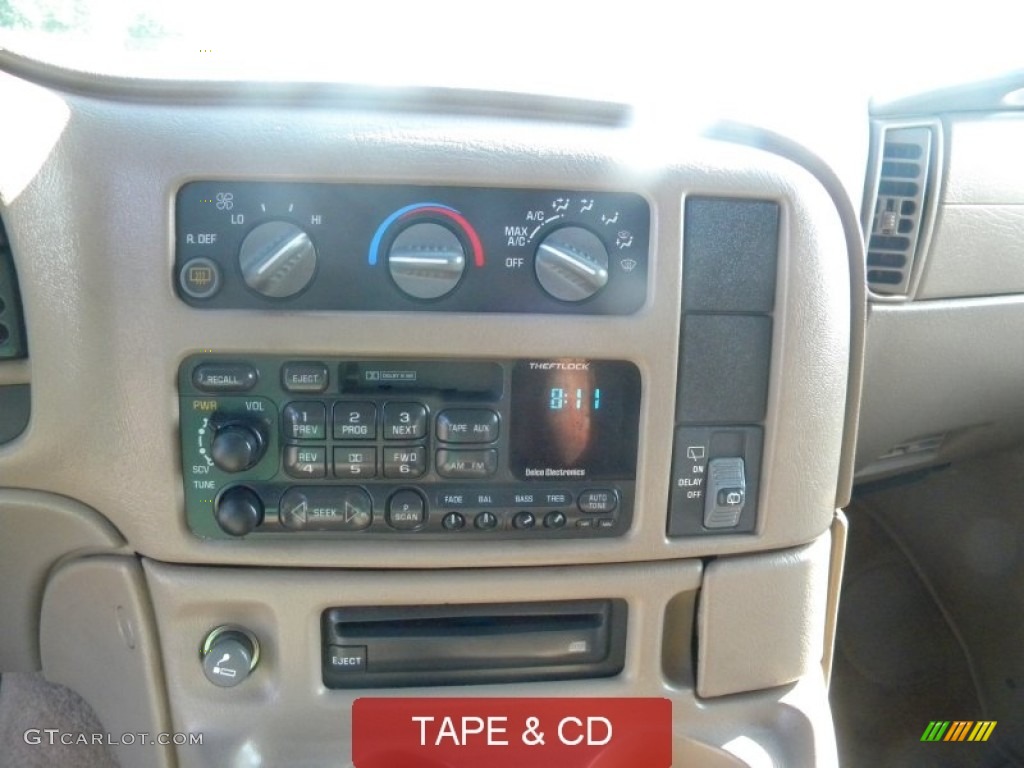 1999 Astro LS Passenger Van - Teal Blue Metallic / Neutral photo #27
